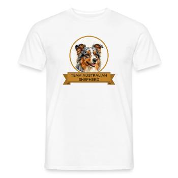 Team Australian Shepherd - Männer T-Shirt - Weiß - Vorne - AI Model Male 178 dark (178cm)