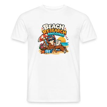 Faultier im Strandurlaub - Männer T-Shirt - Weiß - Vorne - AI Model Male 178 dark (178cm)