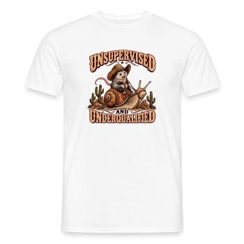 Unbeaufsichtigt und unterqualifiziert - Männer T-Shirt - Weiß - Vorne - AI Model Male 178 dark (178cm)