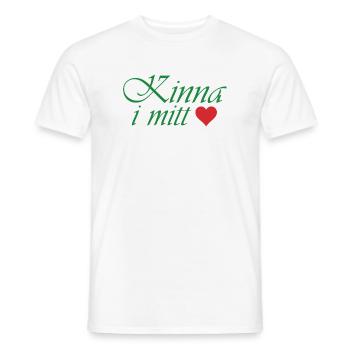 Femme au centre – Calligraphie verte avec cœur - T-shirt homme - blanc - Devant - AI Model Male 178 dark (178cm)
