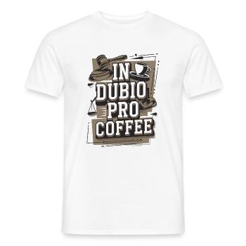 KAFFEE Richter Jura Gericht Jurist Anwalt - Männer T-Shirt - Weiß - Vorne - AI Model Male 178 dark (178cm)