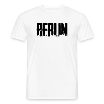 Berlin T-Shirt, Skyline,Kreuzberg,Mitte,Neukölln - Männer T-Shirt - Weiß - Vorne - AI Model Male 178 dark (178cm)