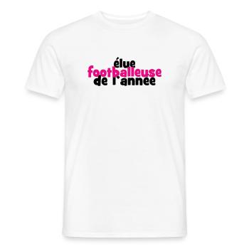 Footballeuse de l'Année : La Reine des Terrains - T-shirt homme - blanc - Devant - AI Model Male 178 dark (178cm)