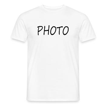 Photo Schriftzug Foto Bild - Männer T-Shirt - Weiß - Vorne - AI Model Male 178 dark (178cm)
