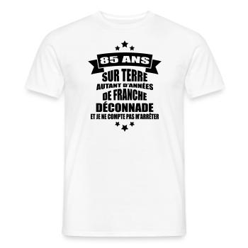85 ans sur terre - T-shirt homme - blanc - Devant - AI Model Male 178 dark (178cm)