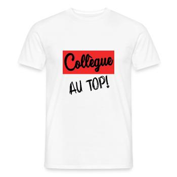 KOLLEGE. ANFANGEN. RUHESTAND. BESCHÄFTIGUNG. HUMOR - Männer T-Shirt - Weiß - Vorne - AI Model Male 178 dark (178cm)