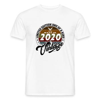 Elegant Vintage: 2020 Retro Geschenk 2020 2025 - Männer T-Shirt - Weiß - Vorne - AI Model Male 178 dark (178cm)