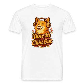 "Tune In & Chill Out" Happy Corgi mit Kopfhörern - Männer T-Shirt - Weiß - Vorne - AI Model Male 178 dark (178cm)