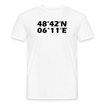 Nancy Koordinaten - Männer T-Shirt - Weiß - Vorne - AI Model Male 178 dark (178cm)