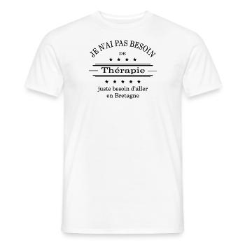 Pas besoin de thérapie juste d'aller en Bretagne - T-shirt homme - blanc - Devant - AI Model Male 178 dark (178cm)