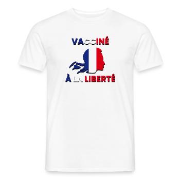 Vacciné à la liberté ! Contre le pass sanitaire - T-shirt homme - blanc - Devant - AI Model Male 178 dark (178cm)