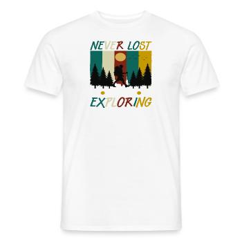 Never Lost always Exploring - Männer T-Shirt - Weiß - Vorne - AI Model Male 178 dark (178cm)