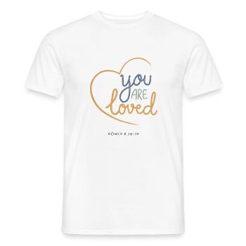 You Are Loved T-Shirt – Römer 8,38–39 - Männer T-Shirt - Weiß - Vorne - AI Model Male 178 dark (178cm)