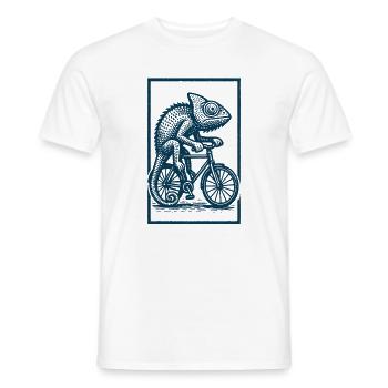 Chamäleon auf Fahrrad – Holzschnitt Tierkunst - Männer T-Shirt - Weiß - Vorne - AI Model Male 178 dark (178cm)