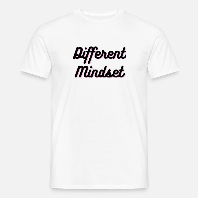 Different Mindset - Männer T-Shirt - Weiß