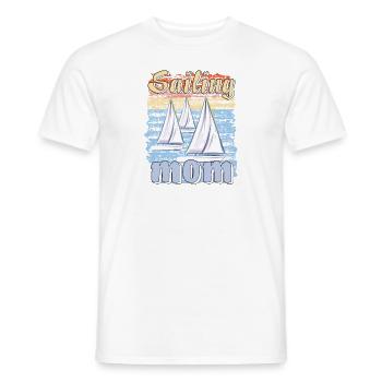 BOOTE SAILING MOM - Männer T-Shirt - Weiß - Vorne - AI Model Male 178 dark (178cm)