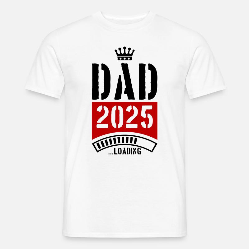 Dad 2025 Loading Papa - Männer T-Shirt - Weiß