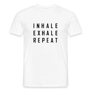 Yoga - Männer T-Shirt - Weiß - Vorne - AI Model Male 178 dark (178cm)
