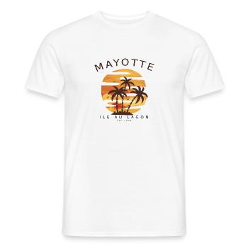 strand mayotte tshirt weiß - Männer T-Shirt - Weiß - Vorne - AI Model Male 178 dark (178cm)
