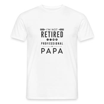 Papa - Hausmann - Elternzeit is cool - Geschenk - Männer T-Shirt - Weiß - Vorne - AI Model Male 178 dark (178cm)