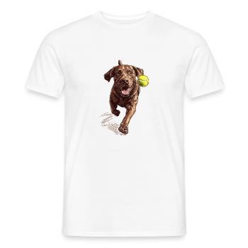 Brown Labrador chasing a ball - Men's T-Shirt - white - Front - AI Model Male 178 dark (178cm)