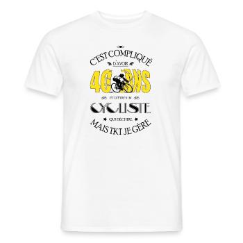 Cycliste 40 ans - Cadeau 40e Anniversaire - T-shirt homme - blanc - Devant - AI Model Male 178 dark (178cm)