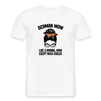 Deutsche Mama wie eine normale Mama Muttertag 2024 - Männer T-Shirt - Weiß - Vorne - AI Model Male 178 dark (178cm)