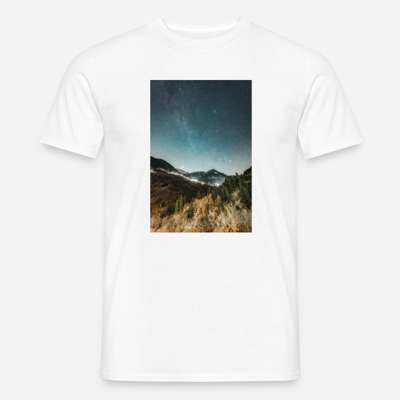 Die Milchstraße oberhalb der Agrafa-Berge - Männer T-Shirt - Weiß