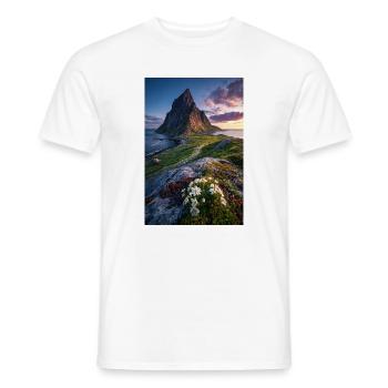 Coastal Peak mit Wildblumen - Männer T-Shirt - Weiß - Vorne - AI Model Male 178 dark (178cm)