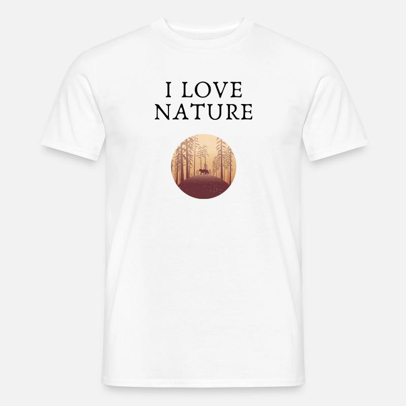Silhouettierte Waldhirsche bei Einbruch der Dämmerung - Männer T-Shirt - Weiß
