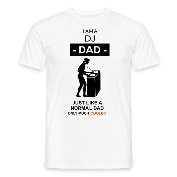 DJ Dad Vater - Männer T-Shirt - Weiß - Vorne - AI Model Male 178 dark (178cm)