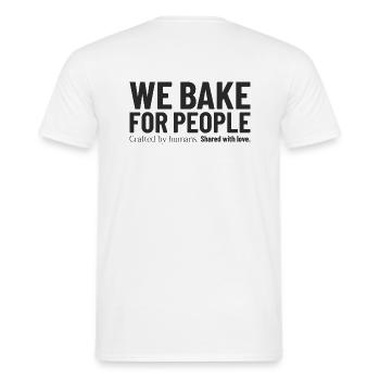 we_bake_for_people - Männer T-Shirt - Weiß - Hinten - AI Model Male 178 dark (178cm)