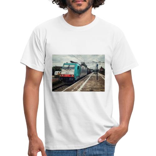 Goederentrein in Gilze-Rijen - Mannen T-shirt