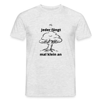 Jeder fängt mal klein an - Männer T-Shirt - Grau meliert - Vorne - AI Model Male 178 dark (178cm)