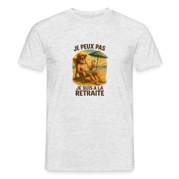 Je peux pas je suis à la retraite. Humour retraité - T-shirt homme - gris chiné - Devant - AI Model Male 178 dark (178cm)