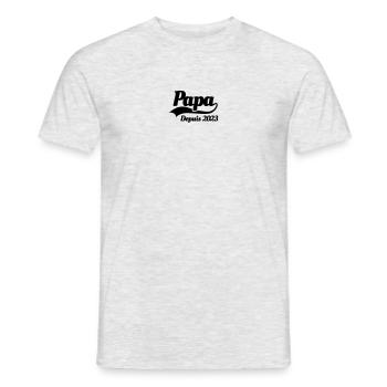 Papa depuis 2023 fête des pères enceinte naissance - T-shirt homme - gris chiné - Devant - AI Model Male 178 dark (178cm)