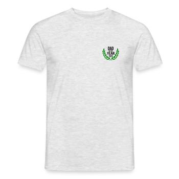 Dad of the year 2025 Vater Baby Papa 2025 Vatertag - Männer T-Shirt - Grau meliert - Vorne - AI Model Male 178 dark (178cm)