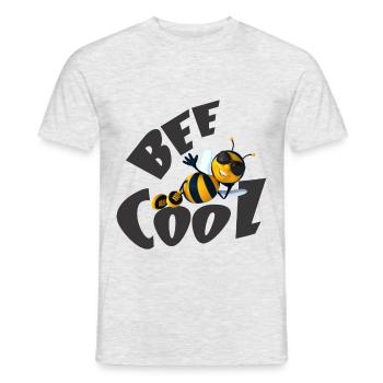 Bee cool Bienen Imker Geschenk - Männer T-Shirt - Grau meliert - Vorne - AI Model Male 178 dark (178cm)