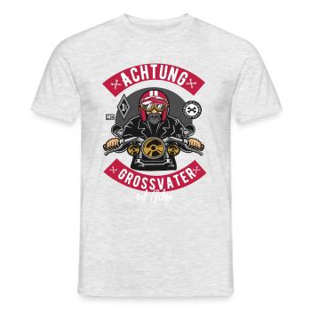 T Shirt Opa Motorrad "Großvater auf Achse" - Männer T-Shirt - Grau meliert - Vorne - AI Model Male 178 dark (178cm)