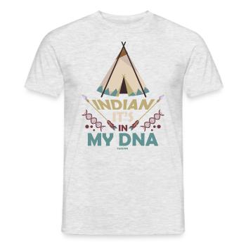Indian Native American It's In My DNA - Männer T-Shirt - Grau meliert - Vorne - AI Model Male 178 dark (178cm)
