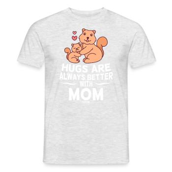 Hugs Are Always Better With Mom - Männer T-Shirt - Grau meliert - Vorne - AI Model Male 178 dark (178cm)