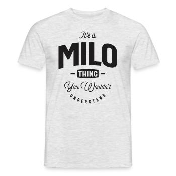 Es ist ein Milo Thing Personalisierter Name - Männer T-Shirt - Grau meliert - Vorne - AI Model Male 178 dark (178cm)