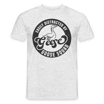 Distracted by Geese Nature Birds Cute Goose - Men's T-Shirt - heather grey - Front - AI Model Male 178 dark (178cm)