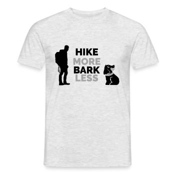 Drôle Randonnée plus Aboiement moins Randonnée pour chien - T-shirt homme - gris chiné - Devant - AI Model Male 178 dark (178cm)
