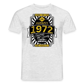 AUGUST 1972 - Männer T-Shirt - Grau meliert - Vorne - AI Model Male 178 dark (178cm)