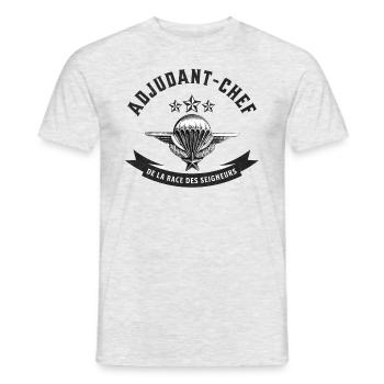 Adjudant-chef de la race des seigneurs - T-shirt homme - gris chiné - Devant - AI Model Male 178 dark (178cm)