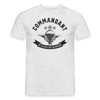 Commandant de la race des seigneurs - T-shirt homme - gris chiné - Devant - AI Model Male 178 dark (178cm)