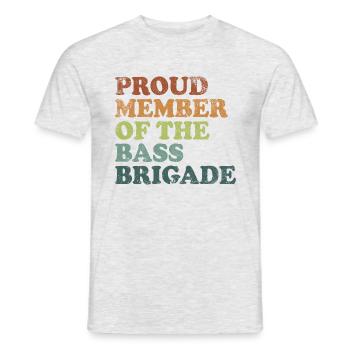 Proud Member of the Bass Brigade - retro dark - Männer T-Shirt - Grau meliert - Vorne - AI Model Male 178 dark (178cm)