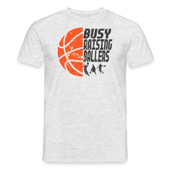 Basketball Papa Busy Raising Ballers Geschenkidee - Männer T-Shirt - Grau meliert - Vorne - AI Model Male 178 dark (178cm)