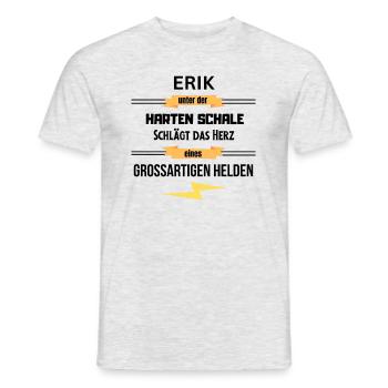 Erik unter harte Schale eines Großartigen Helden - Männer T-Shirt - Grau meliert - Vorne - AI Model Male 178 dark (178cm)